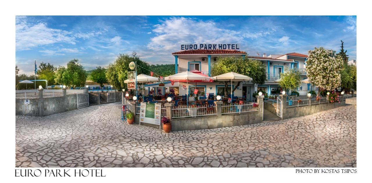 Euro Park Hotel Астрис Экстерьер фото