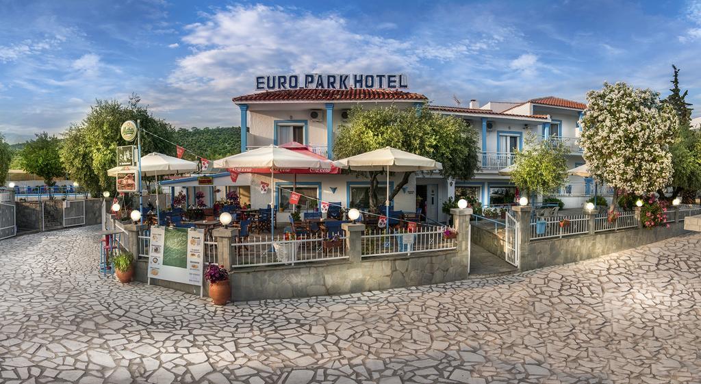 Euro Park Hotel Астрис Экстерьер фото